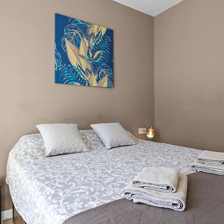 Luxury New Apartment City Center Estepona - Private Parking Exterior foto